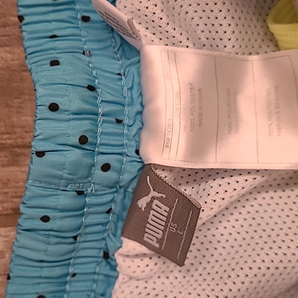 Puma shorts - Picture 2 of 5